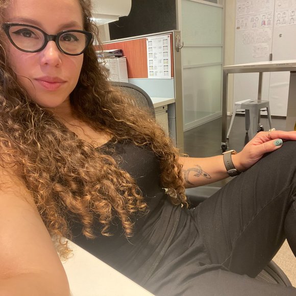 Meet your Posher, Rosa - Picture 2 of 2